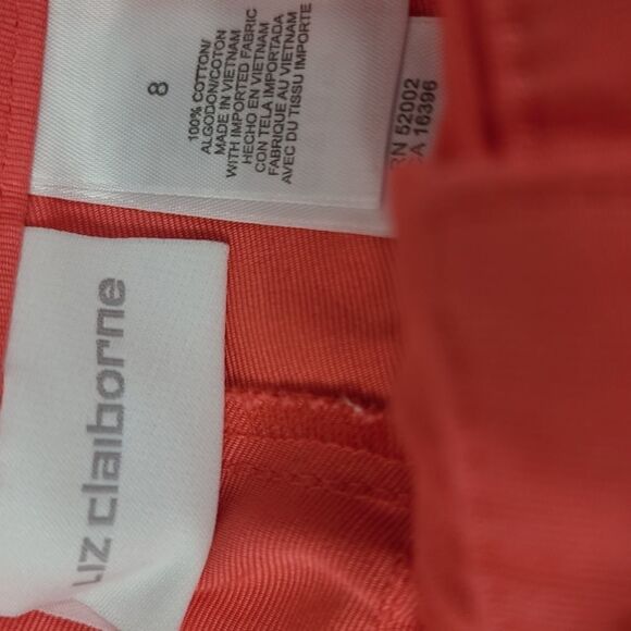 Liz Claiborne Coral Women Belted Capris - Picture 5 of 7